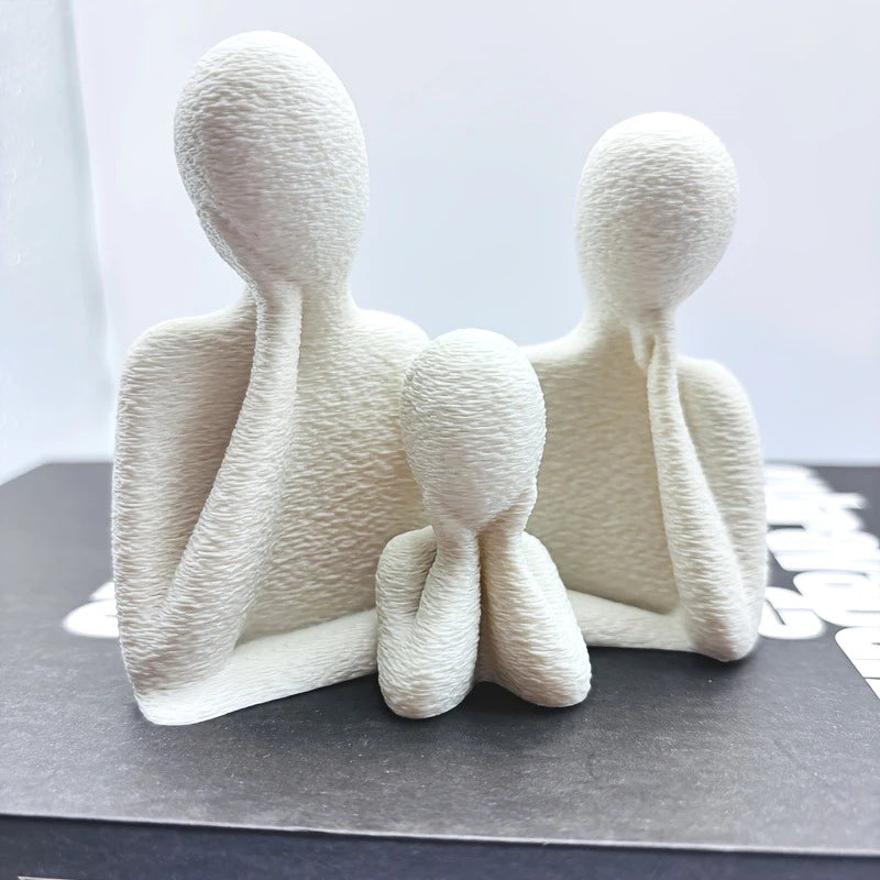 A Cozy 3D Ornament for a Family of Three, Abstract Minimalist Art Couple Decoration, Statue of Parents and Son, Light Luxury Home Desktop Decoration for Wine Cabinet, Living Room, Entrance, and Tv Cabinet, Is a Perfect Gift f